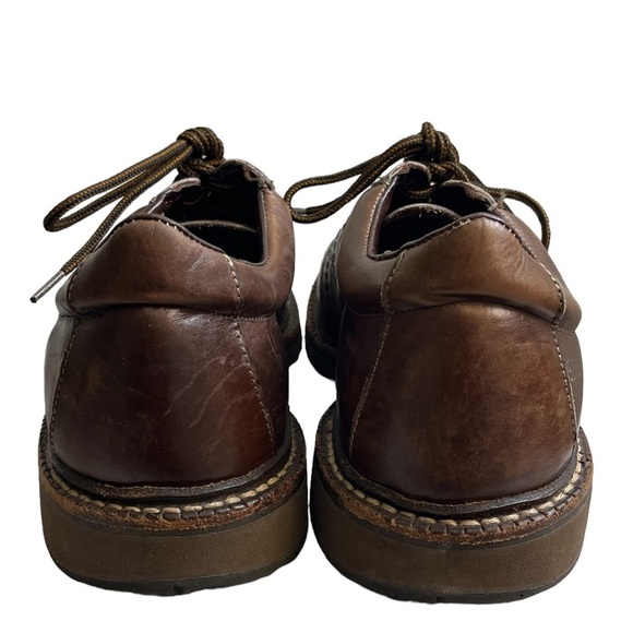 Allen Edmonds \